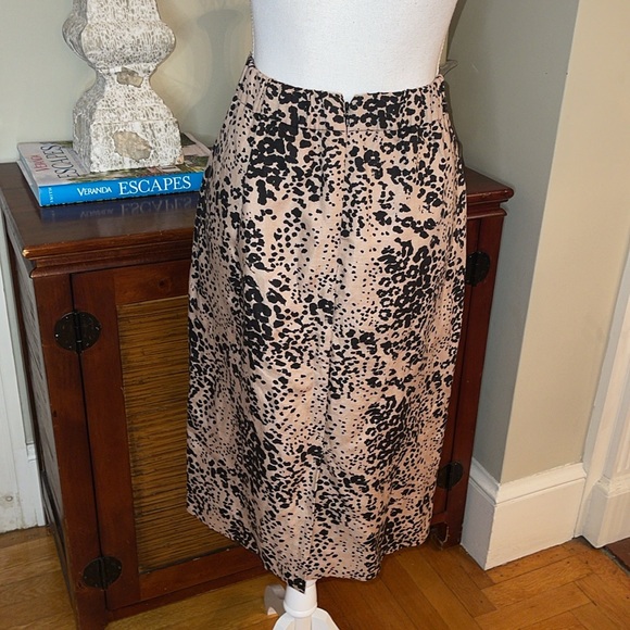 J Crew Linen Leopard Print Pencil Skirt With Pink Trim - Picture 5 of 7